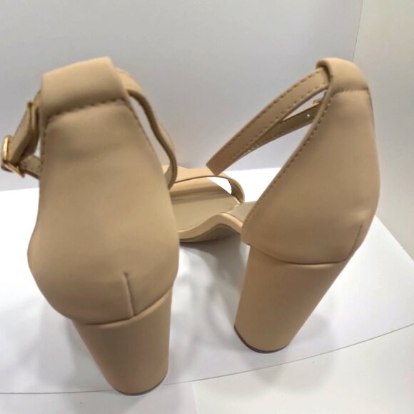 DREAM PAIRS HEELS WOMEN SHOE SIZE 11   FEMININE WITH ANKLE STRAP   CREAM - Picture 2 of 4